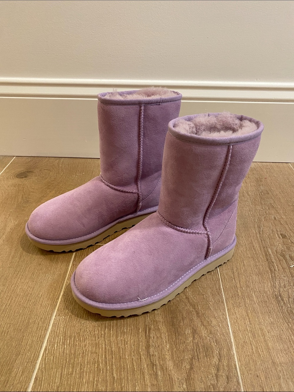 UGG Lavender Suede Shearling Short Boot - Light Purple